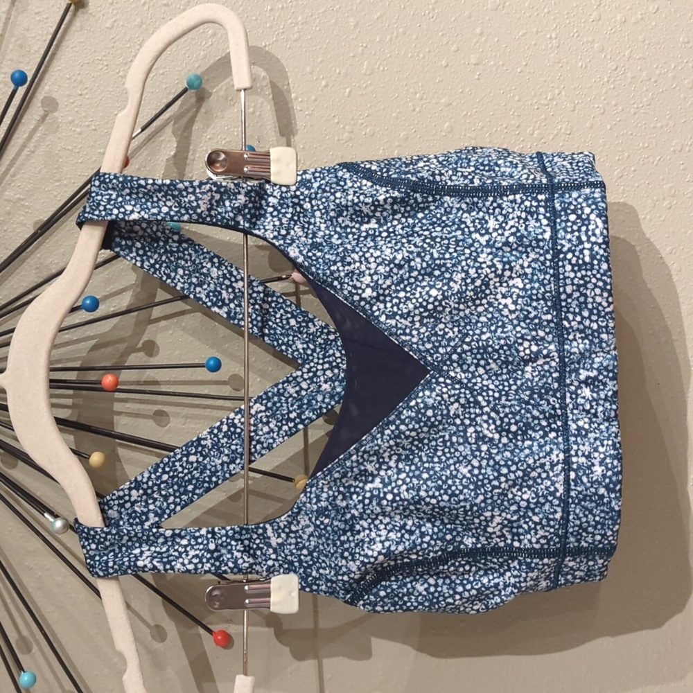Lululemon Sports Bra Size 8 Printed Patterned